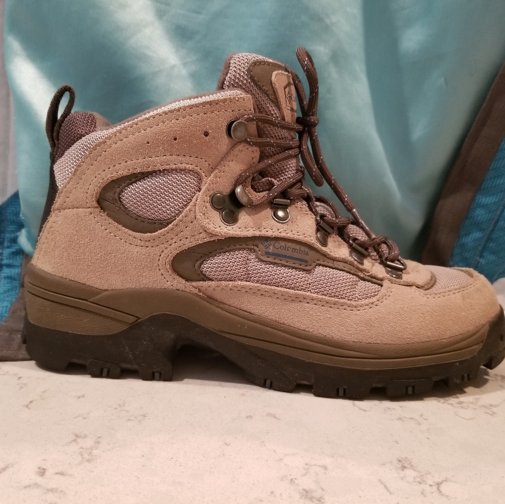 7.5 Columbia Hiking Boots Hilltop Ridge yl3018-075